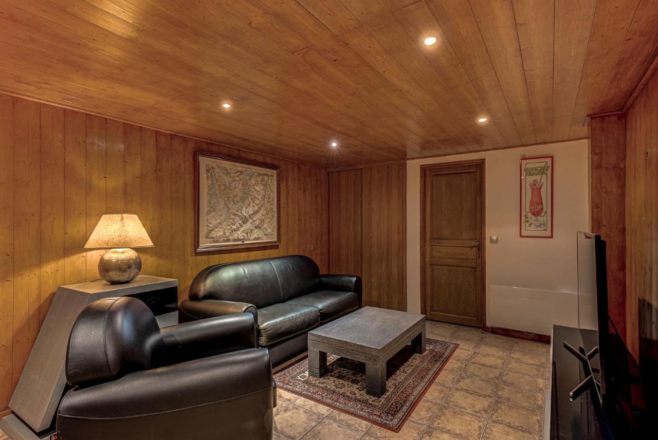 Chalet Blackbushe - Traditional Chalet - Alpes Travel - Sleeps 4-6 Les Houches Eksteriør billede
